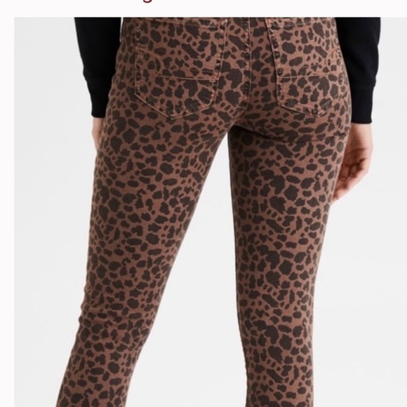 American Eagle Animal Print Jegging Super High Rise Figure Flattering Size 2 - Picture 2 of 5